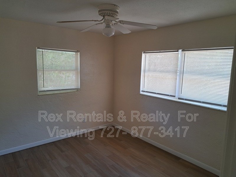 2 bedroom house for rent in West St. Pete